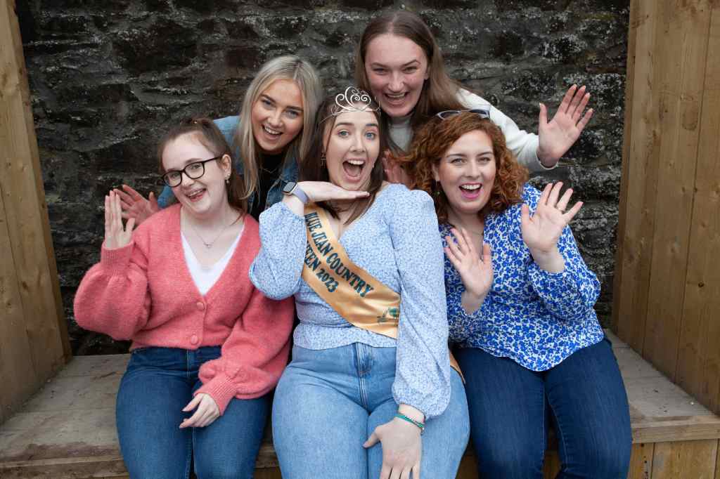 A Guide To The 2024 Blue Jean Country&nbsp;Queen